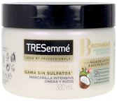 Botanique Water Cactus & Coconut Mask 300 ml Botanique Water Cactus & Coconut Mask 300 ml